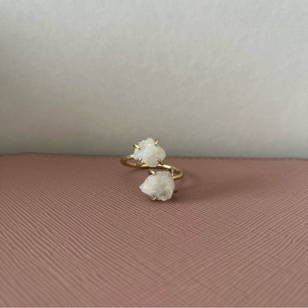 Beau Life Crystal Rings - Picture 5 of 6
